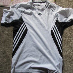 Adidas t-shirt